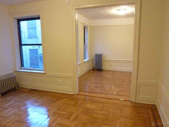 3rd image of 334 Montgomery St APT D11