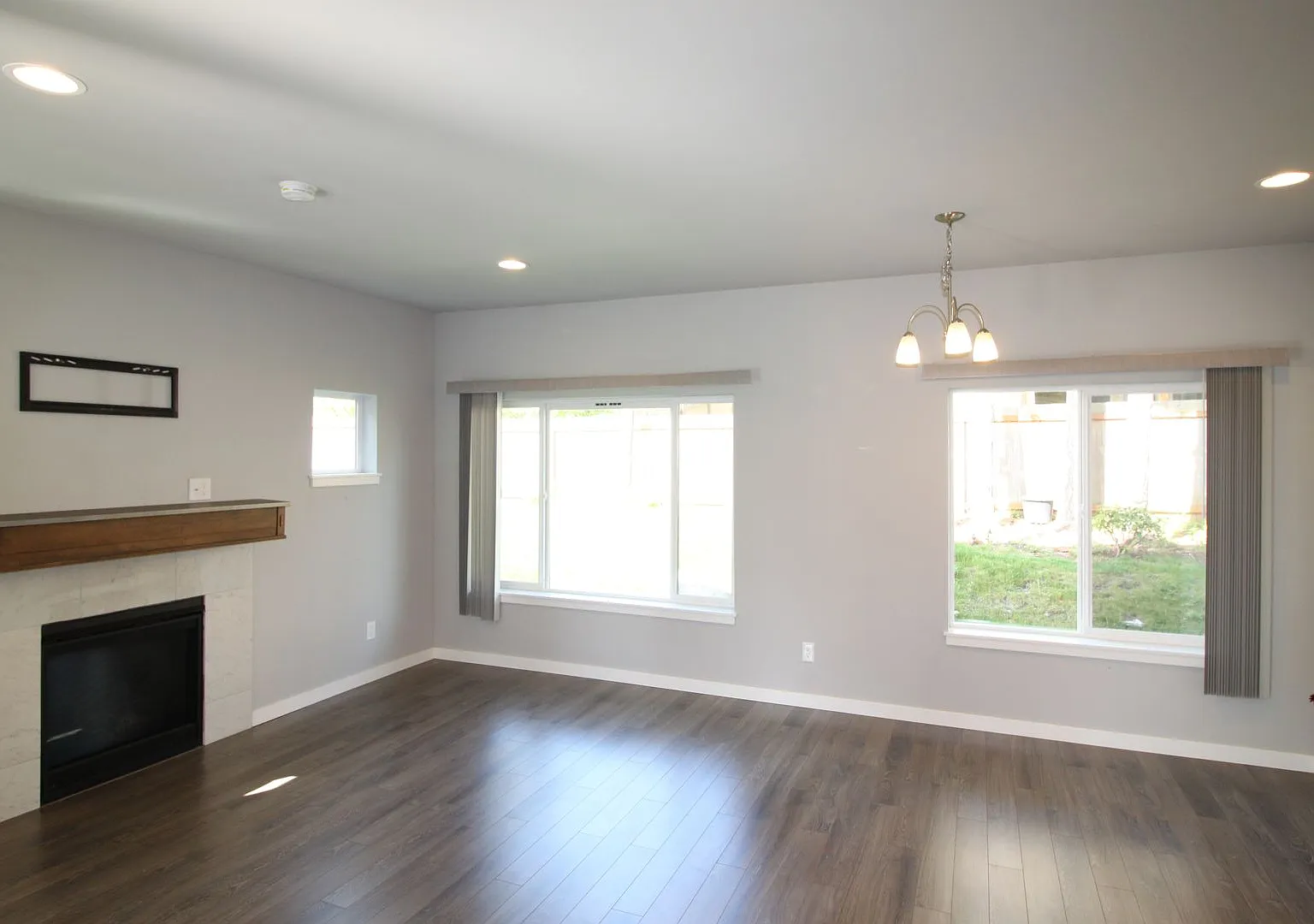 3 Bed 2.5 Bath - A/C - Pet Friendly - Ft Nugent Park - NAS Whidbey — Photo 3