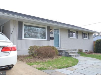 3817 Ren Rd, Fairfax, VA, 22030