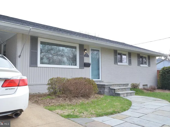 3817 Ren Rd, Fairfax, VA 22030