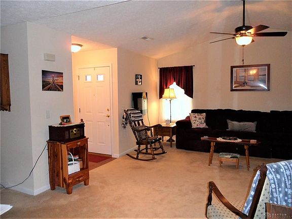 3rd image of 1939 Falling Leaf Ln #601