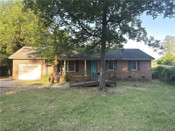 7020 Lure Ct, Fayetteville, NC 28311