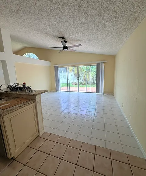 1065 Siena Oaks Cir E — Photo 8