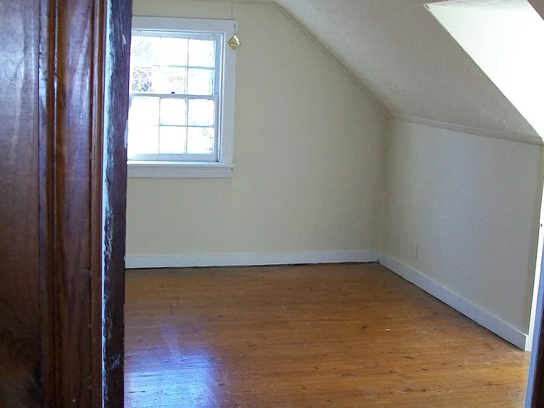 4224 Walmsley Blvd — Photo 5