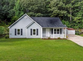 4379 Mitchell Hill Dr, Acworth, GA 30101