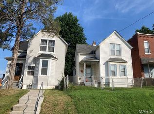 5121 Wicklow Pl, Saint Louis, MO 63111