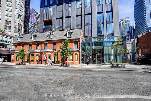 8 Wellesley St W #2606 Photo 1
