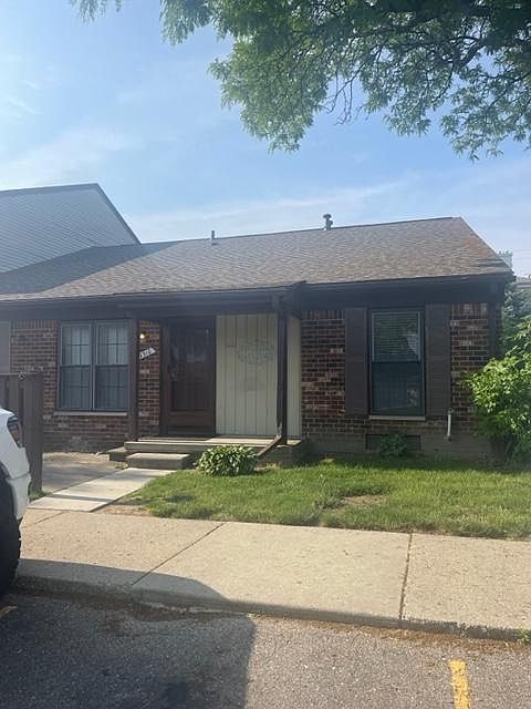 1st image of 39310 Heatherheath Dr