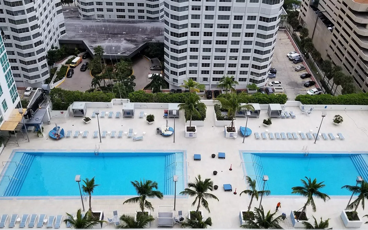 1 bed, 1.0 bath, 702 sqft, $3,300 — Photo 1