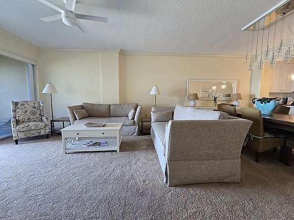 Luxury furnishings included