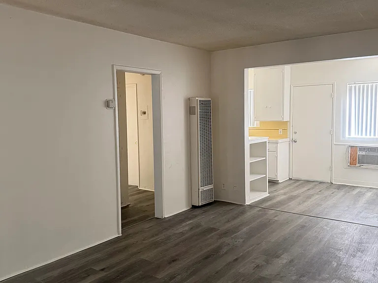 7319 Variel Ave #2 — Photo 7