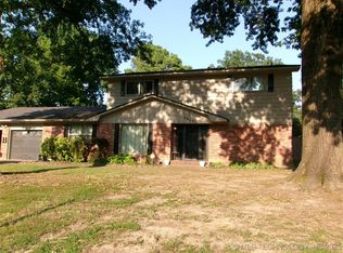 2808 Suroya St, Muskogee, OK 74403