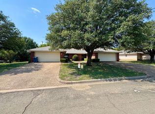 966 Parkview Cir, Hewitt, TX 76643