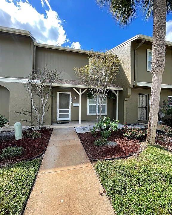 1st image of 7108 Balboa Ct