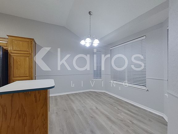 4th image of 408 Coalbrook Dr