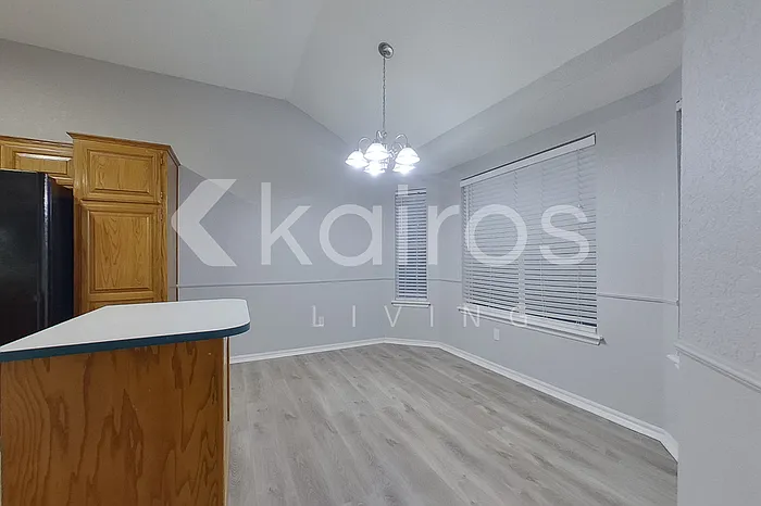 408 Coalbrook Dr — Photo 4