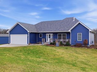 N7037 Hillside COURT, Delavan, WI 53115