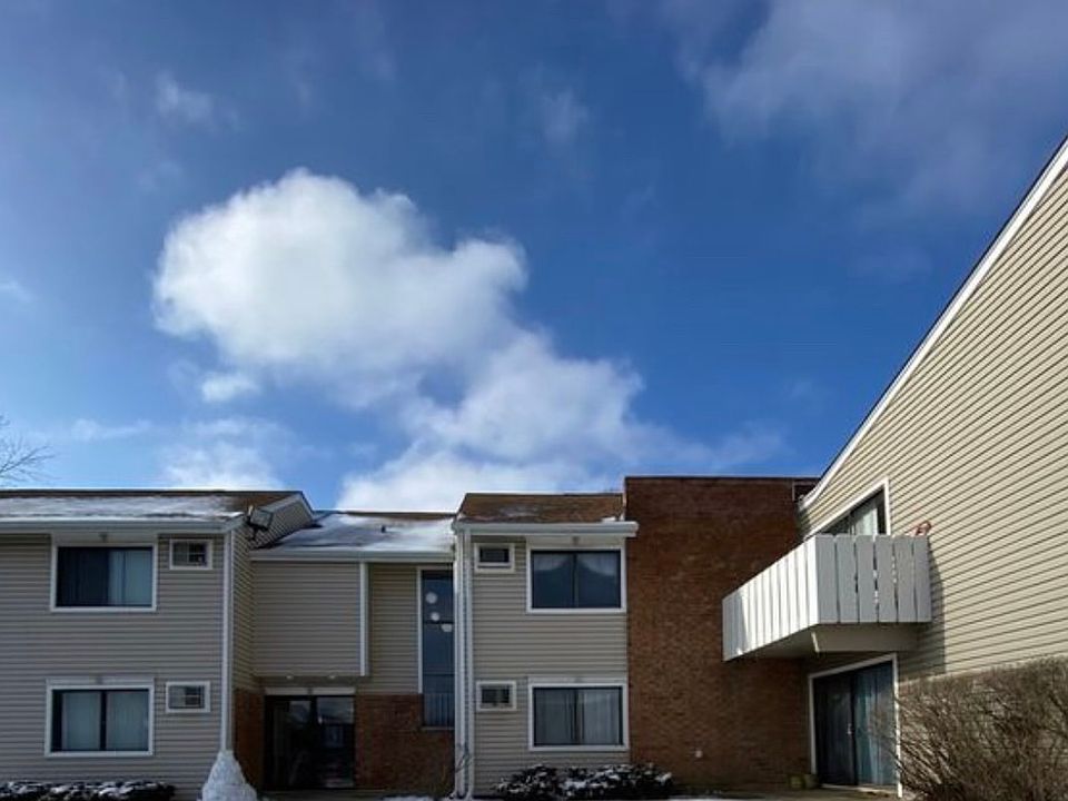 1st image of 400 Bayside Dr Unit 6