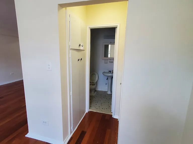 399 Ocean Pkwy #3J — Photo 3