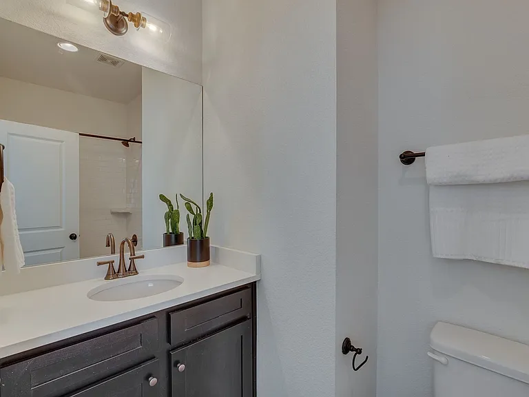 2702 Forest Park Blvd — Photo 16
