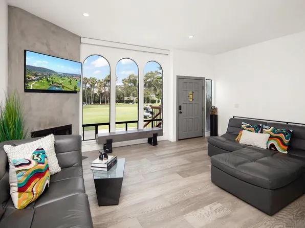 2326 La Costa Ave Unit A, Carlsbad, CA 92009