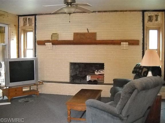 5th image of 13096 N Spruce Ave