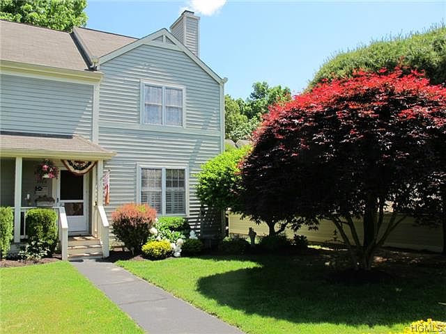 1st image of 3906 Buttonwood Ln Unit 3906
