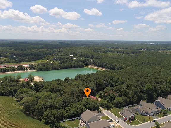 3rd image of 11 Back Bay Dr