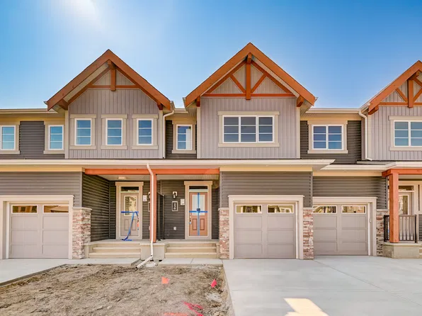 236 Carringham Way NW #236, Calgary, AB T3P 1V9