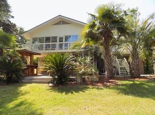 322 Broad River Dr, Santee, SC 29142