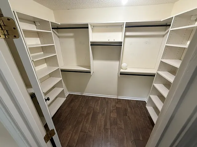1751 Knights Dr — Photo 9