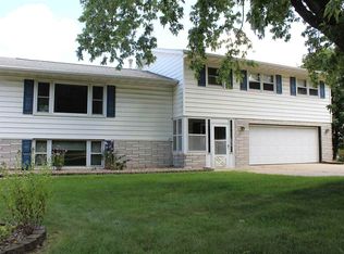 11778 Wuchter Rd, Dyersville, IA 52040