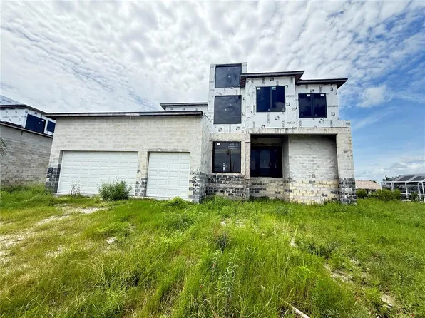 234 Bangsberg Rd SE, Pt Charlotte, FL 33952