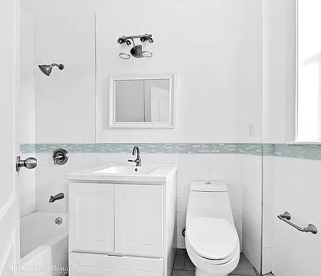 Rented by FIRST CENTURY REAL ESTATE GROUP CORP | media 7