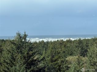 Pacific Crest Condominiums, Seaview, WA 98644