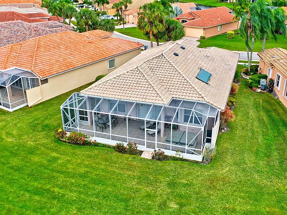 3rd image of 7683 Viniste Drive