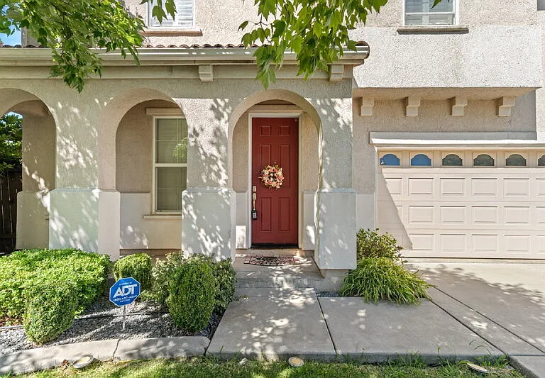 5816 Amnest Way — Photo 3