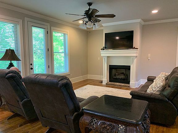 Den/Family room