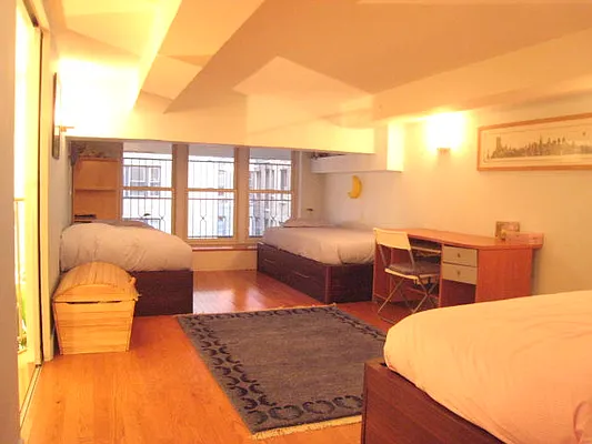 Rented by Cooper & Cooper Real Estate | media 18