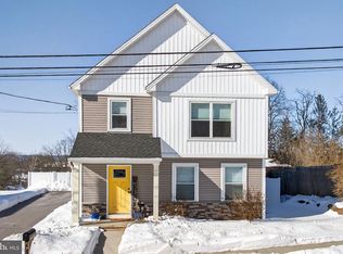 94 Reamstown Rd, Stevens, PA 17578