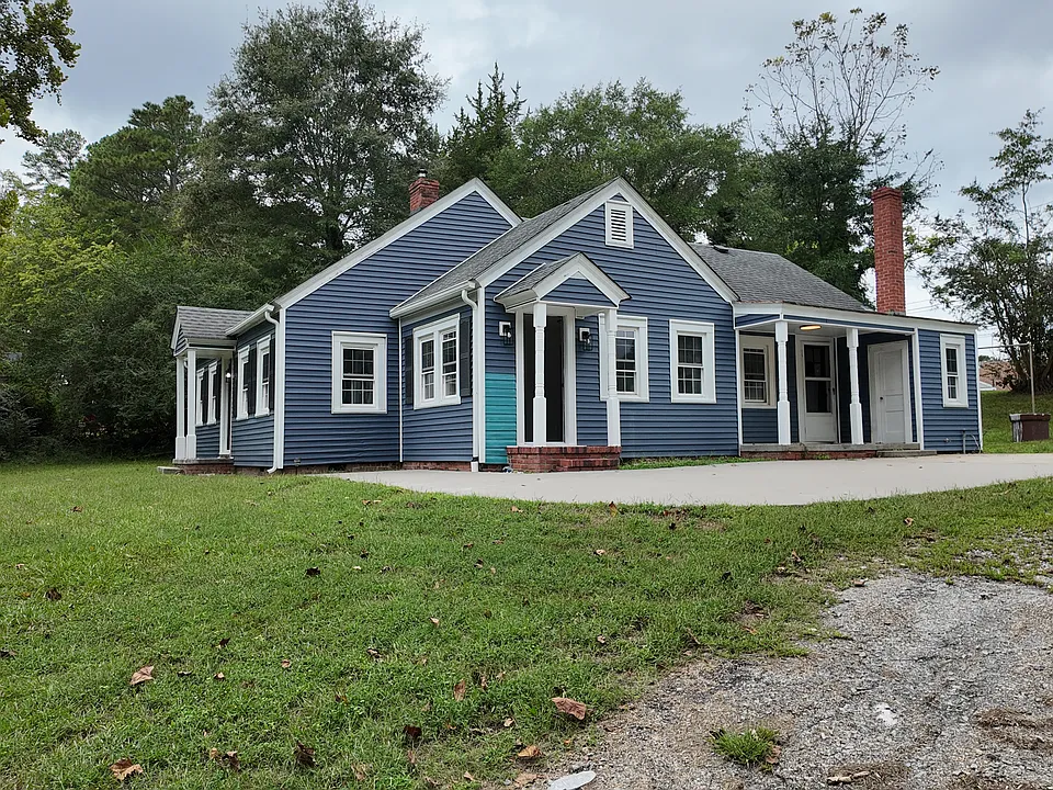31003 Country Club Rd
