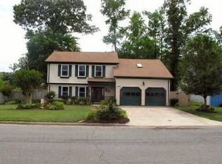 913 Copley Ct, Chesapeake, VA 23320