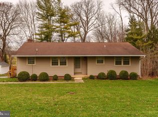 1233 Penn Grant Rd, Lancaster, PA 17602