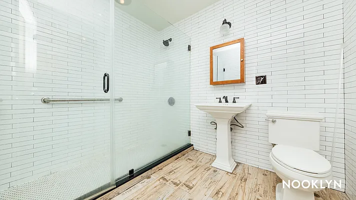 Rented by Nooklyn NYC LLC | media 23