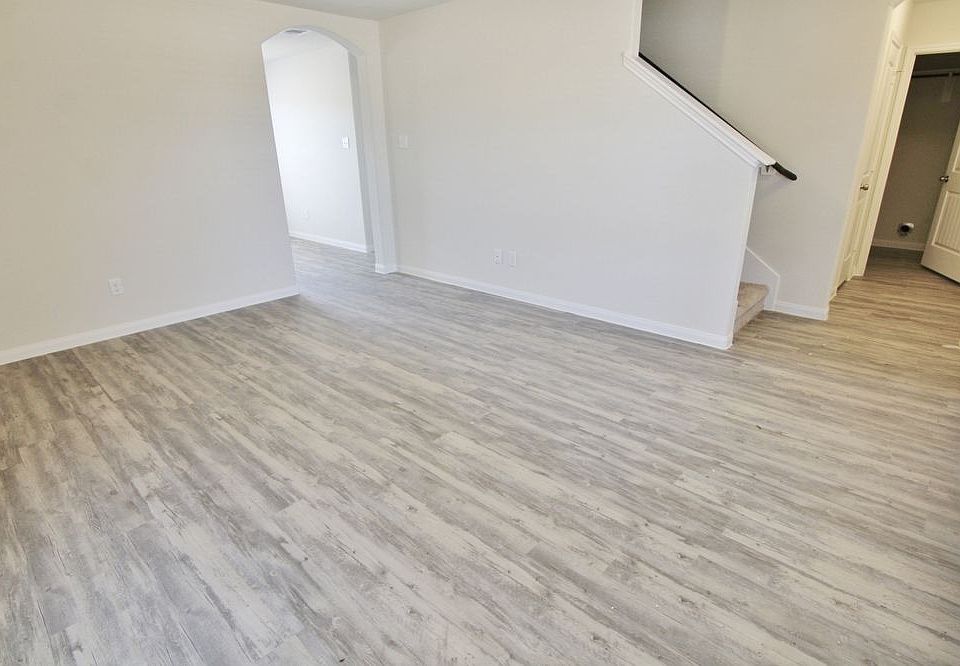 1st image of 12030 Munich Dr