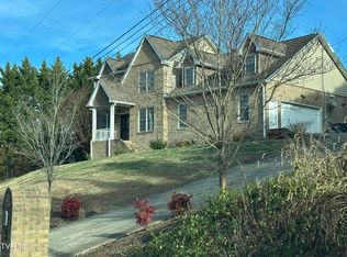 1321 Kendrick Creek Rd, Kingsport, TN 37663