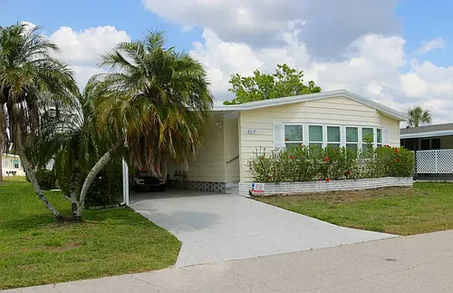 6357 Lichfield Ln Photo 1 6357 Lichfield Ln Photo 1