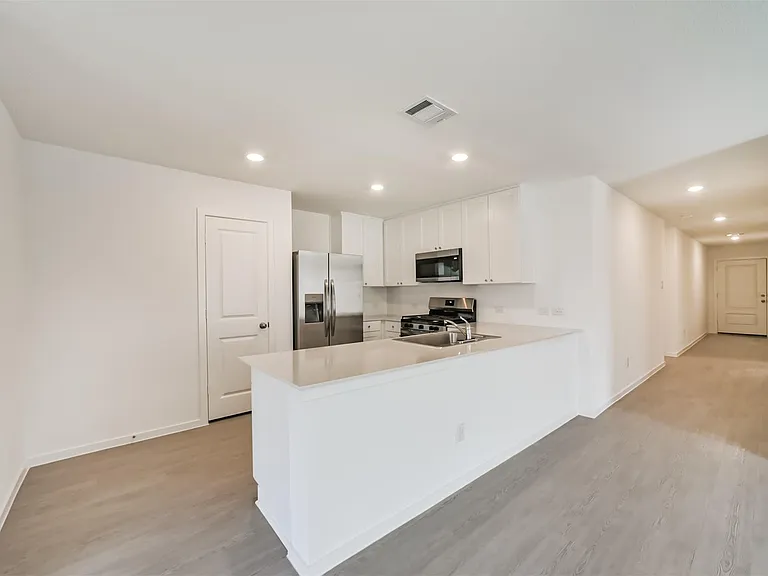 648 Burlina Rd — Photo 9