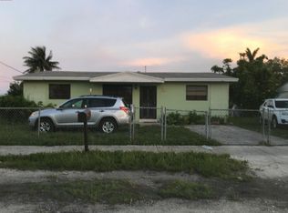 2930 NW 156th St, Miami Gardens, FL 33054