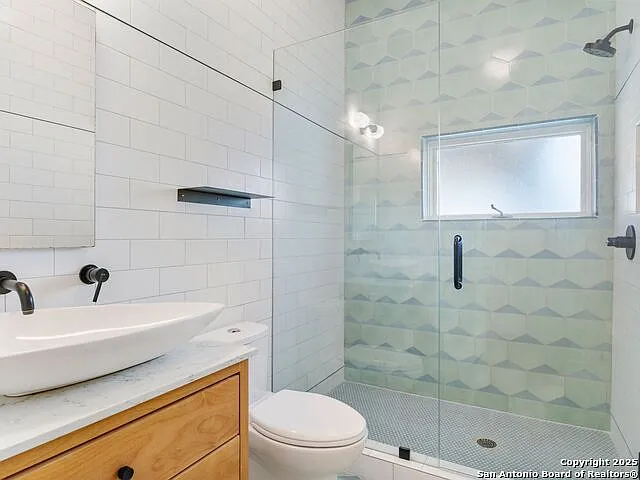 702 W French Pl — Photo 28